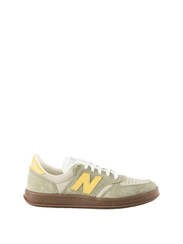 Sneaker 'T500' aus Veloursleder Olivgrün