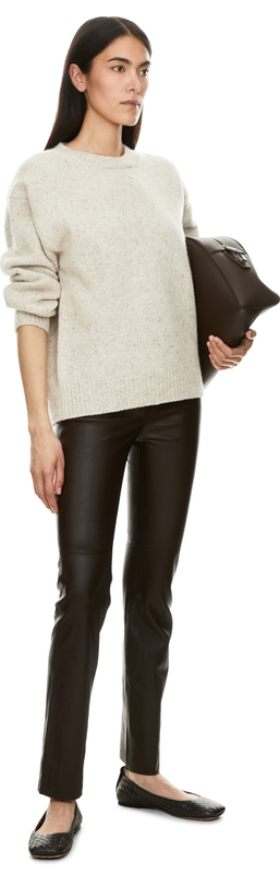 ‘Terenza’ oversized wool and cashmere jumper in Alabaster