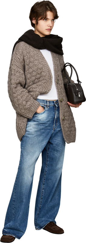 'Loreli Handstrick' cardigan in cashmere and silk, taupe