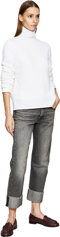 Cream-coloured cashmere jumper with a stand-up collar