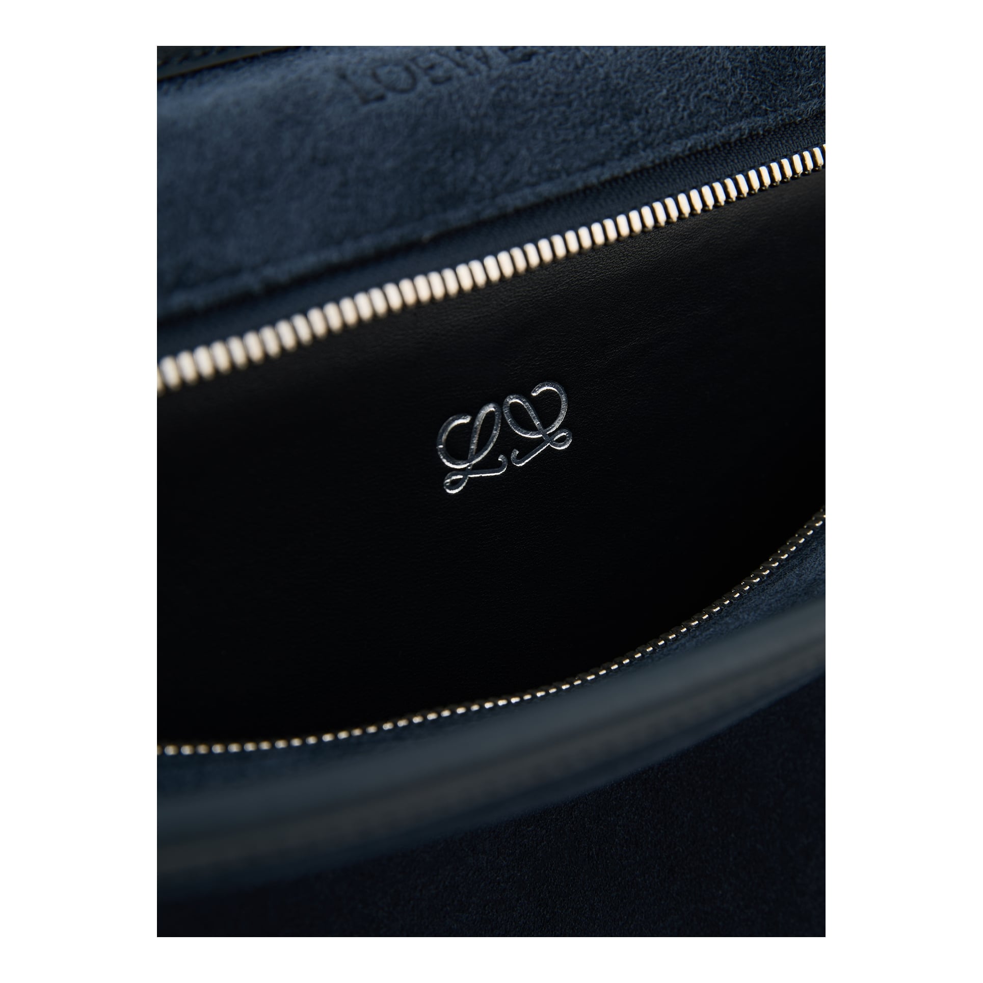 LOEWE Handtasche 'Amazona 180 Large' Deep Navy, Detailansicht – UNGER.DE