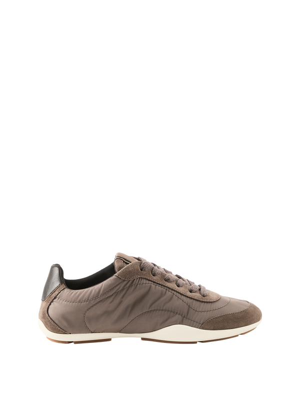 Kalbsveloursleder-Sneaker mit Monili-Perlen Braun