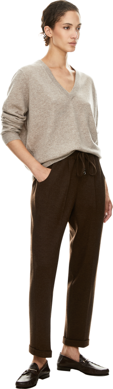 Beige V-neck cashmere jumper