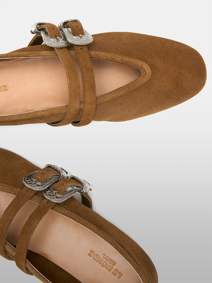 buckled flats