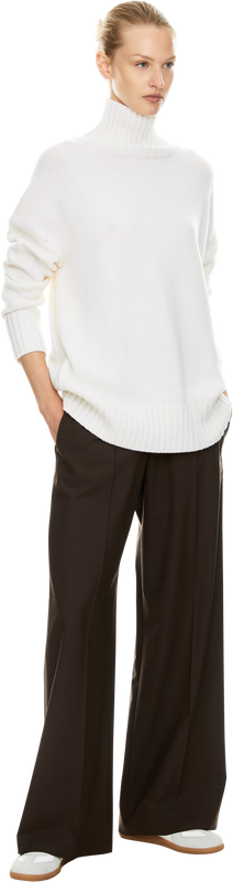 Oversized wool-cashmere roll-neck jumper white