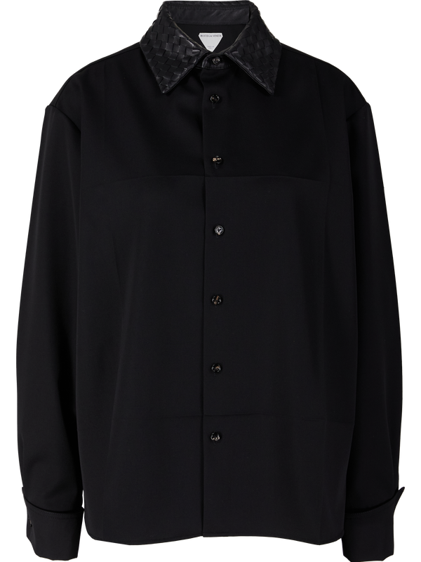 Woollen shirt with a leather collar black