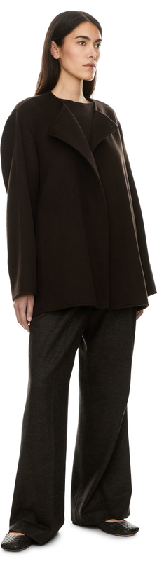 ‘Delia’ Double-faced Cashmere Coat in Chocolate