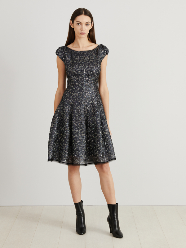 Kleid mit Blüten-Applikation Grau/Blau