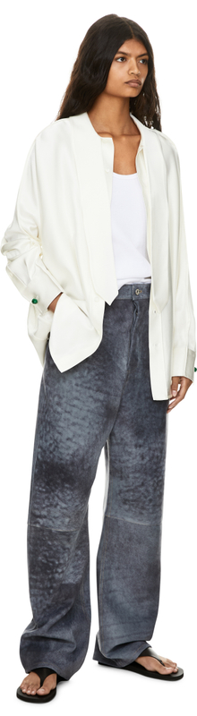 Oversized Seidenbluse mit Bindekragen Off White