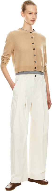 Cropped cashmere cardigan beige