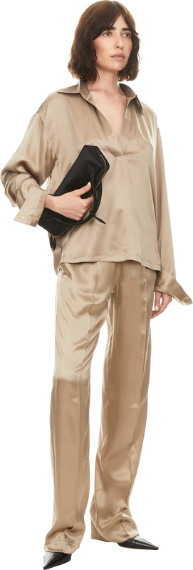 Seidenbluse mit Stehkragen Beige