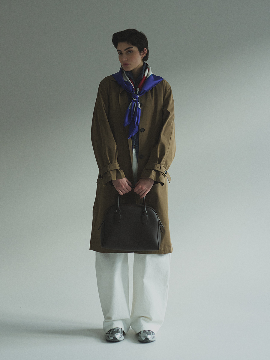 new in: taschen