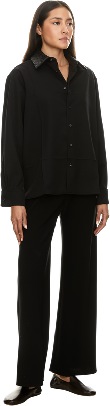 Woollen shirt with a leather collar black