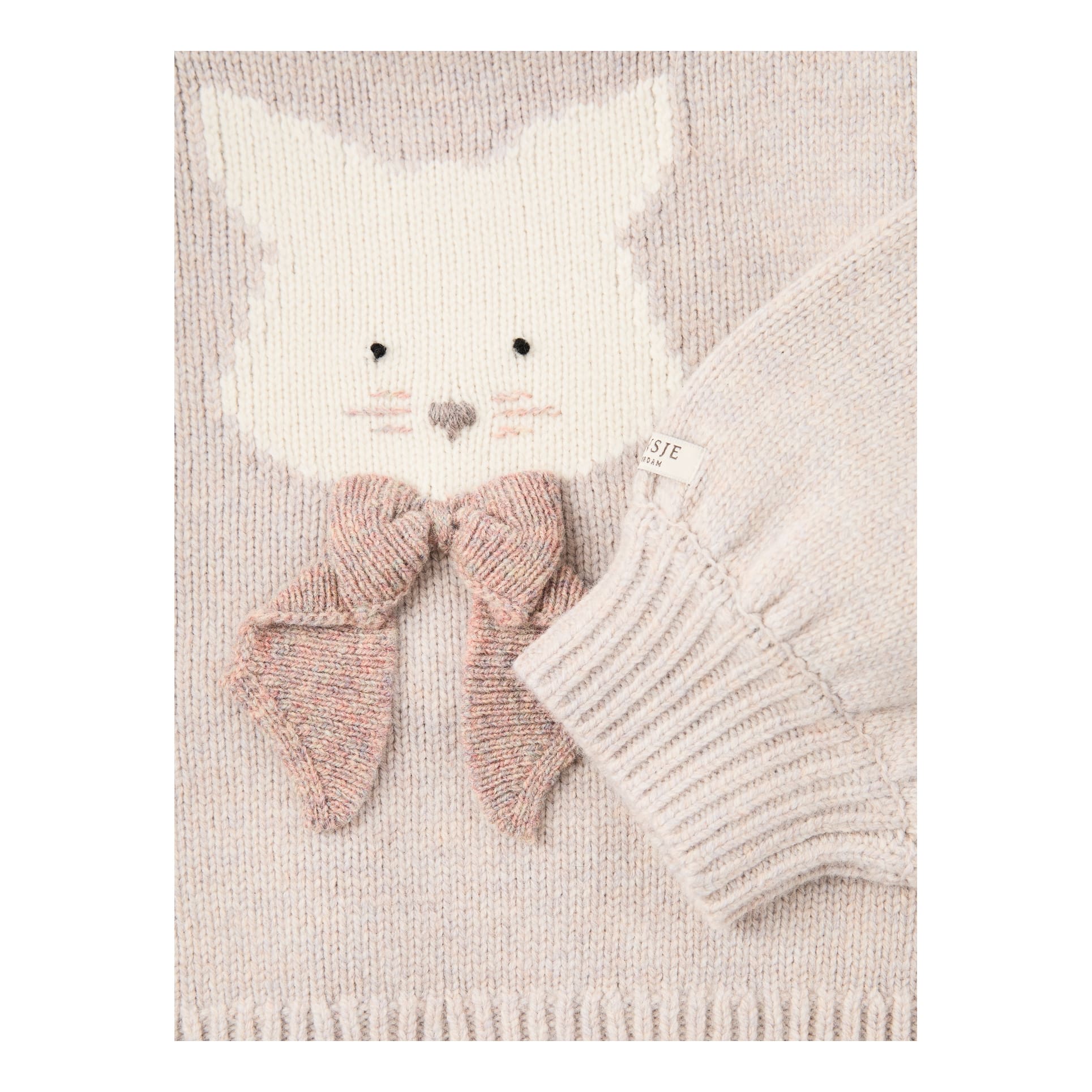 Donsje Strickpullover 'Cat' aus Merinowolle Rosé, Frontansicht – UNGER.DE