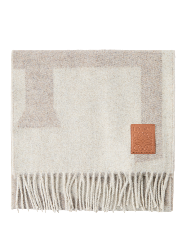 Cashmere scarf with LOEWE Anagram leather patch Grey