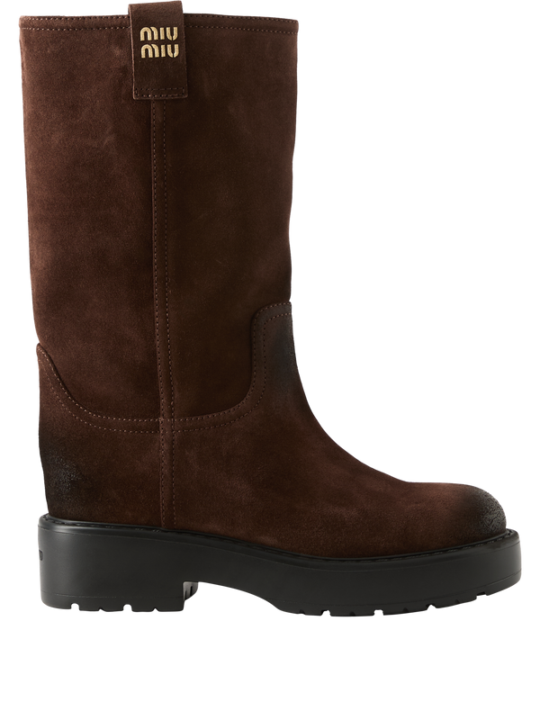 Suede boots
