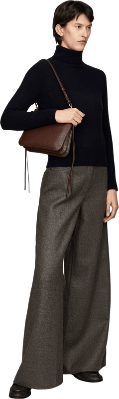 'Neris' cashmere and silk jumper with a roll neck – navy